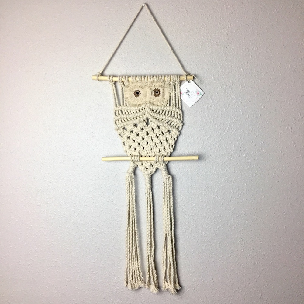 NWT Macrame Owl